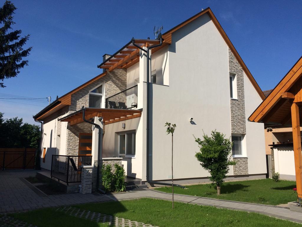 Magyar Apartman Iii. Apartment Hajduszoboszlo Exterior photo